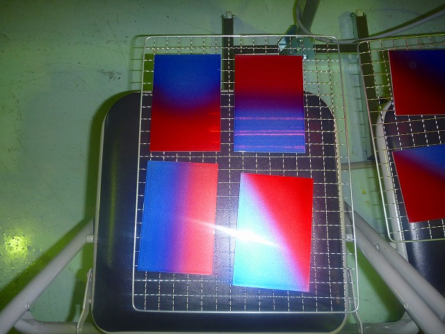 ����������̤���κ��ʤΰ����Ǥ����ϥ������֥��顼�Σˣ˥��꡼���Ǥϡ�����ǡ�������ڤ���Τ��ɤ��Ǥ��礦���Ȥ�����ƤǤ���