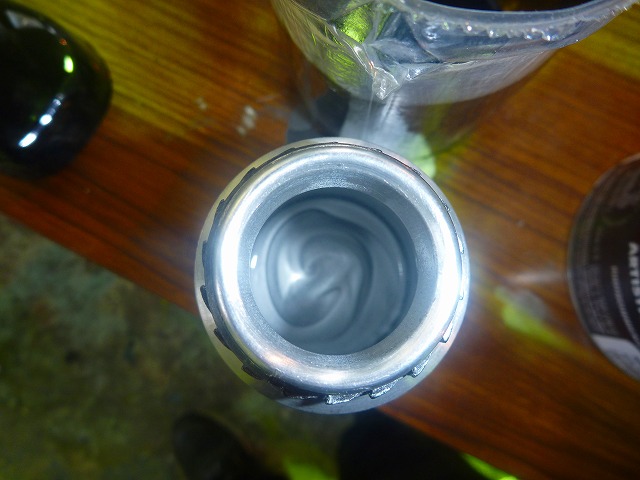 �����ܤ����Ĥϡ��ģΣ��ΥС�����륯������ʥ�å�Ĵ�������Ǥ������ռ̿��Ǥ������Τޤޤ���դ��Ƥ椭�ޤ�������ϡ������᤬��������ĺ�����֤Υե����򤷤����١����Υ�ǥ�˿��դ��ޤ�����